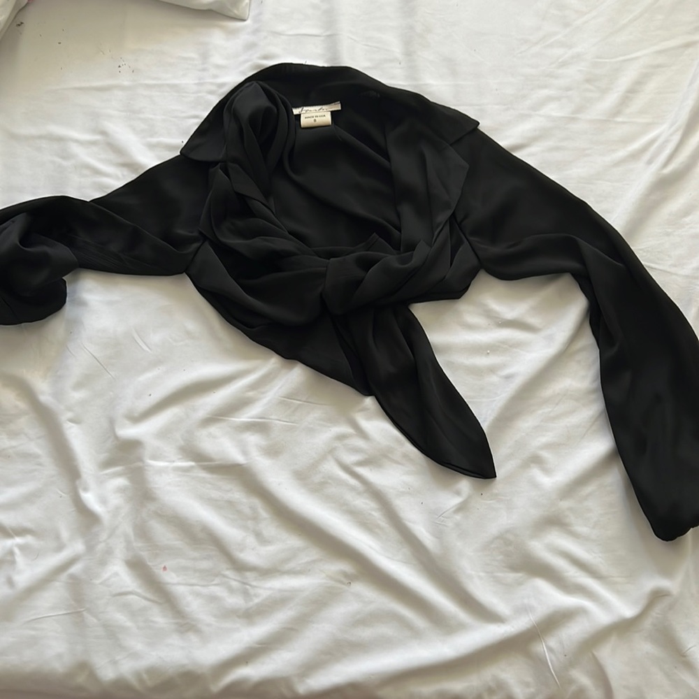 Starlow black tee
